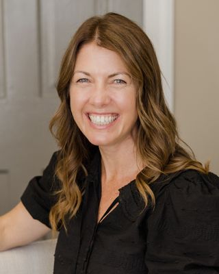 Photo of Carolyn Button Parker, Clinical Social Work/Therapist, LCSW-C