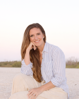Photo of Katie Hochleutner - Vita Bella Therapy, Counselor, LMHC, LCPC, R-DMT