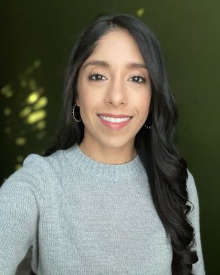 Photo of Viridiana Zendejas, Clinical Social Work/Therapist, MSW, LCSW