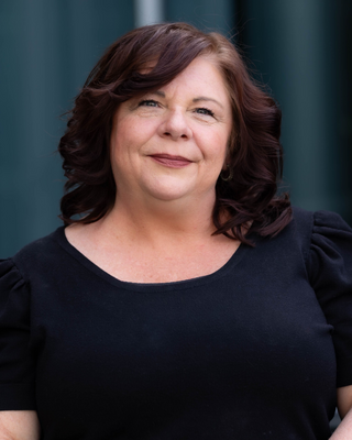 Photo of Lyn Cassin, Clinical Social Work/Therapist, LCSW