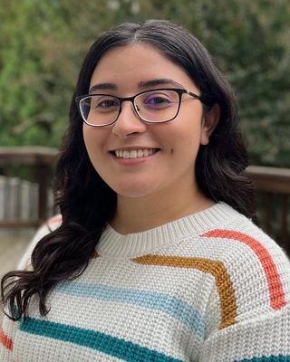 Photo of Ashley Aguirre, Resident in Counseling in Lansdowne, VA