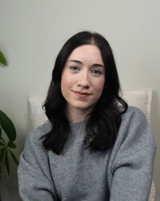 Photo of Silvana Nue, Registered Psychotherapist, MA, RCT, RP