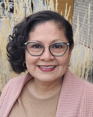 Photo of Dunia Clemente, Marriage & Family Therapist, MSW, RCSW, RMFT-Sq