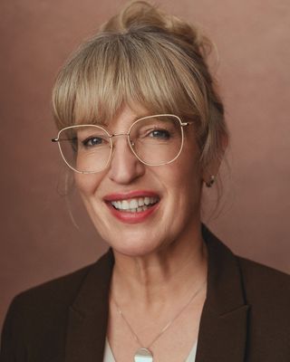 Photo of Rachel Power, Psychotherapist, MSc, MBACP