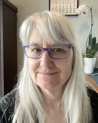 Photo of Bethany Robson, Clinical Social Work/Therapist, LCSW