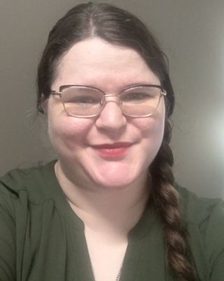 Photo of Kristen Sanford, Licensed Provisional Mental Health Practitioner, PLMHP, PMSW