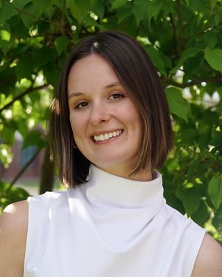 Photo of Toni Butler, Clinical Social Work/Therapist, LLMSW