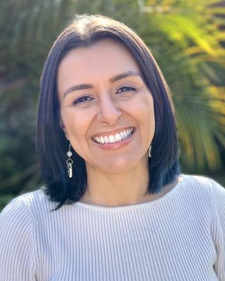 Photo of Karina Larios - El Soul Therapeutic Services, Clinical Social Work/Therapist, MSW, LCSW