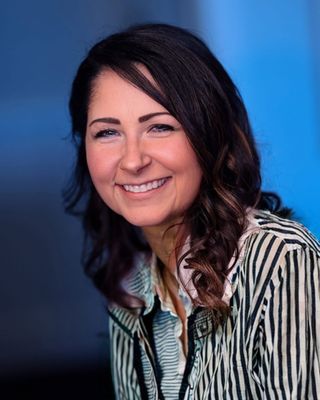 Photo of Natalie Huddleston, Marriage & Family Therapist Associate, MSEd, MSMFT