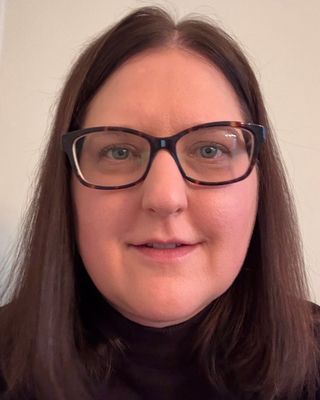 Photo of Diane Paseos, Clinical Social Work/Therapist, MSW, MBA, LICSW