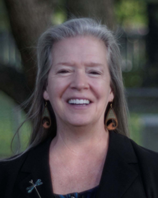 Photo of Shari Coveney, Clinical Social Work/Therapist, LICSW