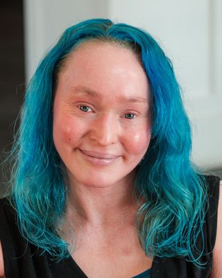 Photo of Stephanie Ejsmont, Counselor, LMHC