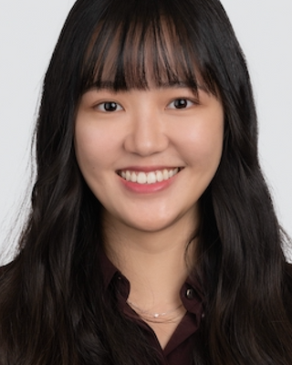 Photo of Kristen Menger Zhu, Licensed Professional Counselor, MS, LPC
