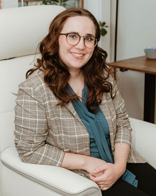Photo of Courtney Willhite, Clinical Social Work/Therapist, LLMSW