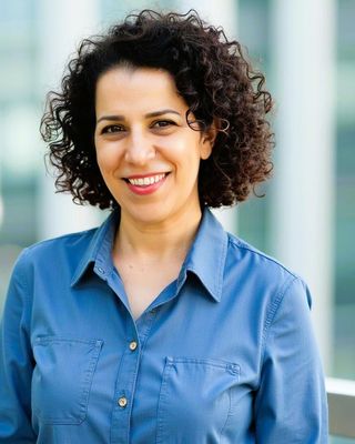 Photo of Dr. Yeganeh Jalaeian, Psychiatric Nurse Practitioner, DNP, PMHNP, FNP