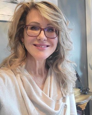 Photo of Leanne Perrin - Perrin Mental Health Services Inc, Registered Social Worker, MSW, RSW, BA