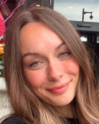 Photo of Ella Laurent, Pre-Licensed Professional