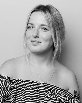 Photo of Lindsey Cepek, Registered Psychotherapist (Qualifying), MACP