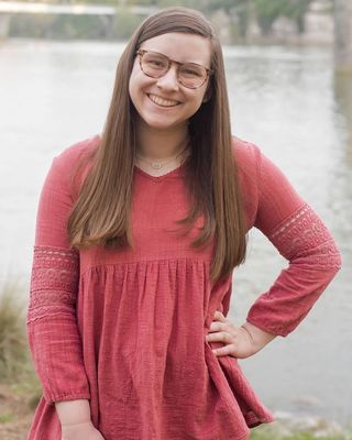 Photo of Lora Thornburg, Pre-Licensed Professional, MA