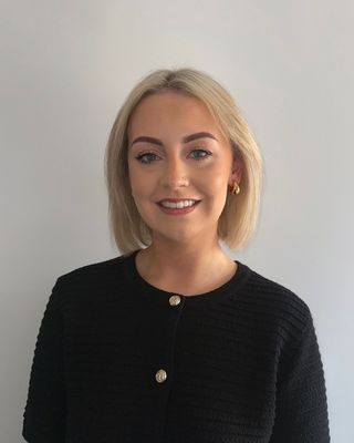 Photo of Hannah Fegan, Psychotherapist, MA, APCP