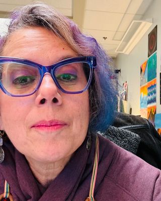 Photo of Debra Irizarry, Art Therapist, MA, ATR-BC, LCAT