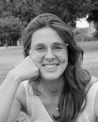 Photo of Issy Hunter, Counsellor, MBACP