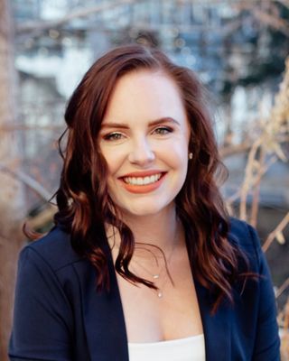 Photo of Amanda Lowrey, Marriage & Family Therapist Associate