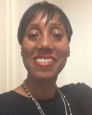 Photo of Rosalind Oliver, Psychotherapist, MBACP