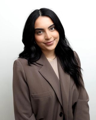 Photo of Purleen Singh, Registered Psychotherapist (Qualifying), MA