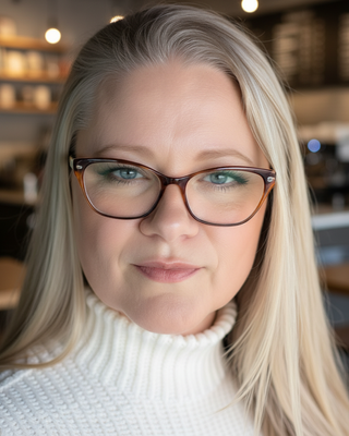 Photo of Heidi Hust, Clinical Social Work/Therapist, MSW, LICSW