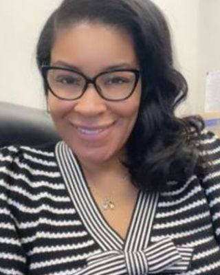 Photo of Tuesday R. Isom, LMSW, CCTSI, Clinical Social Work/Therapist