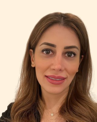 Photo of Dr. Niosha Sarfallah, Psychologist, PsyD
