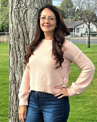 Photo of Kate Cruze, Psychiatric Nurse Practitioner, PMHNP