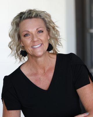 Photo of Kim Leversee, Clinical Social Work/Therapist, LCSW