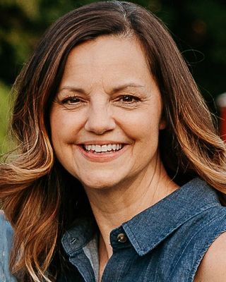 Photo of Kerri Klingfus, Clinical Social Work/Therapist, LICSW