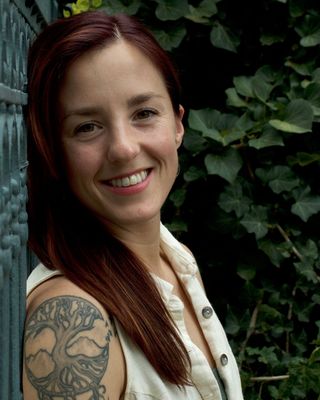 Photo of Kerry Kercher, Licensed Professional Counselor, MA, LPC, R-DMT