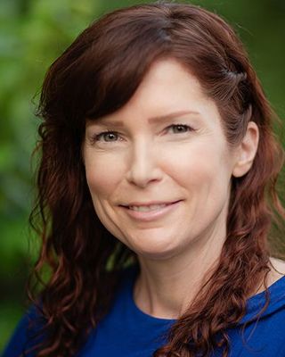 Photo of Kellye Woods - Pathways Psychotherapy and Counselling Services, Registered Social Worker, MSW, RSW