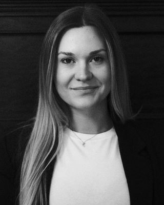 Photo of Veronica Ashley Buchanan, Marriage & Family Therapist Associate, AMFT, APCC