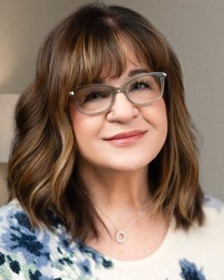 Photo of Robin Sarkissian, Clinical Social Work/Therapist, MSW, LSWAIC