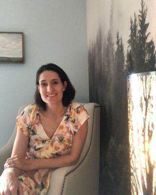 Photo of Stacey Jedlinski, Psychologist, MA, RPsych