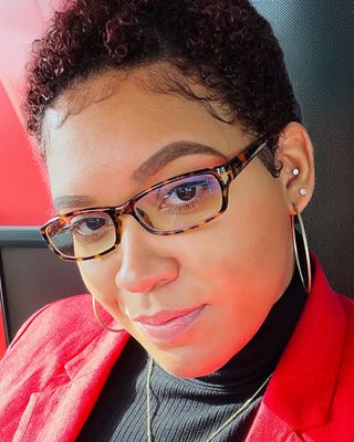 Photo of Kelli A. Holmes, Clinical Social Work/Therapist, MSW, LCSW