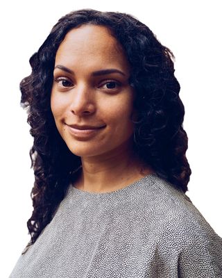 Photo of Anna Stewart, Creative Arts Therapist, LCAT, ATR-BC