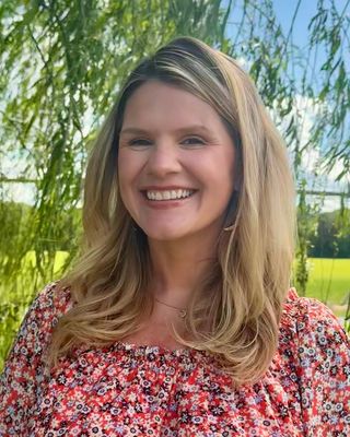 Photo of Julie Anne Kinhart - Julie Anne Kinhart- Acadia Psychiatry, PLLC, Psychiatric Nurse Practitioner, CRNP, PMH, APRN, MSN