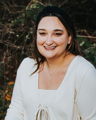 Photo of Erica Kopf, Professional Counselor Associate in Beaverton, OR