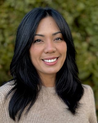 Photo of Justine Webb, Pre-Licensed Professional, BA