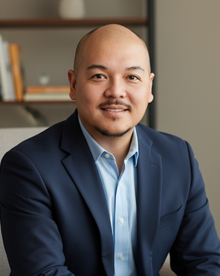Photo of Ryan Tran, Marriage & Family Therapist, LMFT