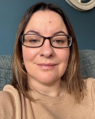 Photo of Emma Bebb, Counsellor, MSc, MBACP