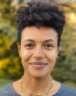 Photo of Angela Akinyemi, Licensed Mental Health Counselor, LMHC