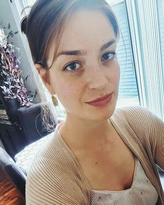 Photo of Alexandra Burnash, Licensed Professional Counselor in Troy, MI