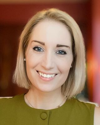 Photo of Dr. Lauren Helm, Psychologist, PhD